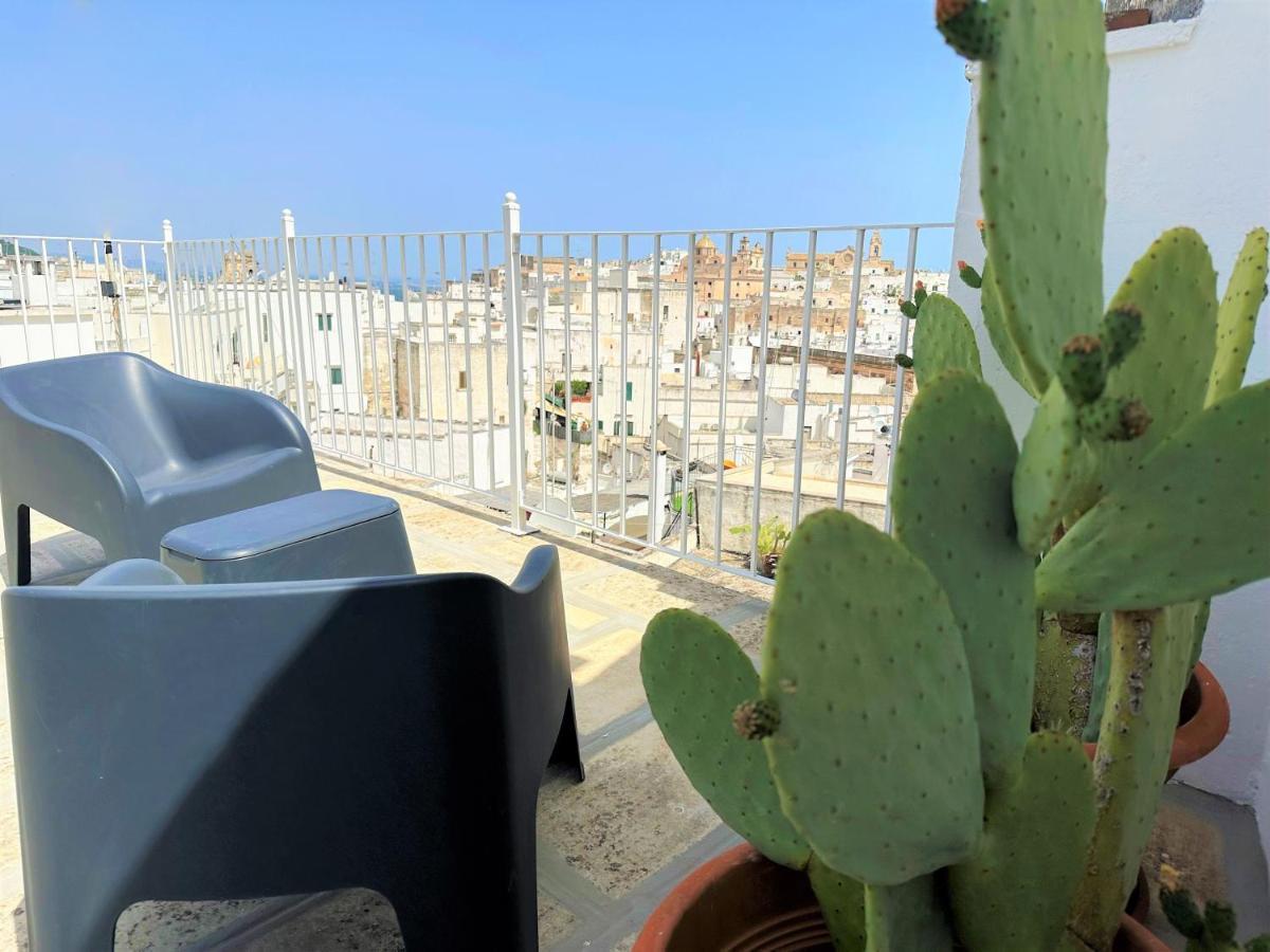 La Stanza Sul Tetto - Panorama&Relax - Ostuni Centro Villa Dış mekan fotoğraf